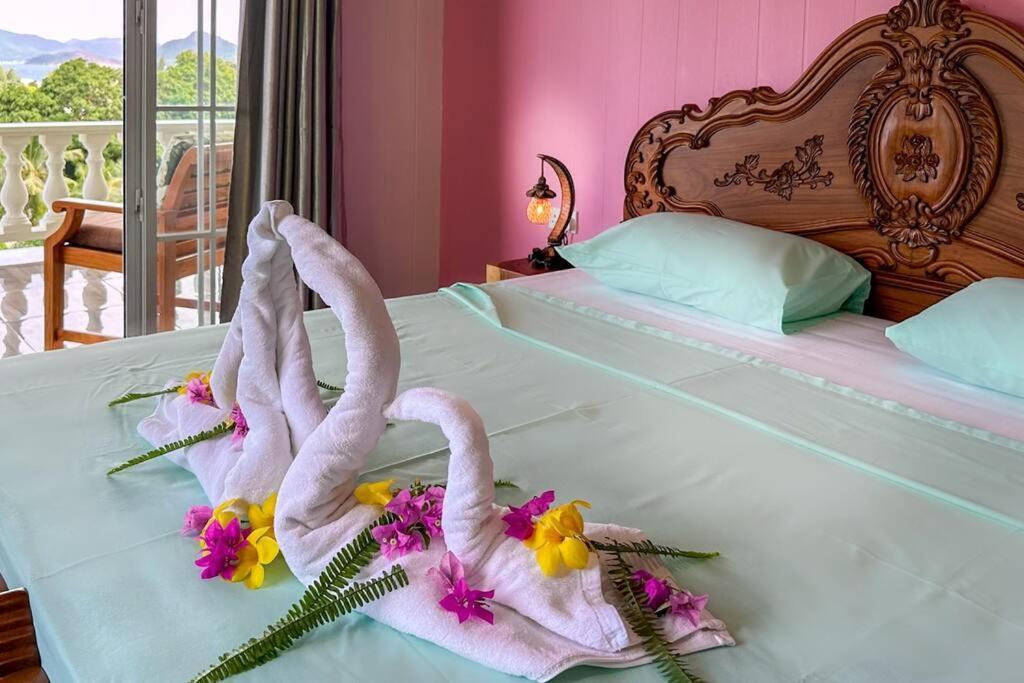 La Villa Hortensia 3 - 8 Personnes La Digue Exteriör bild